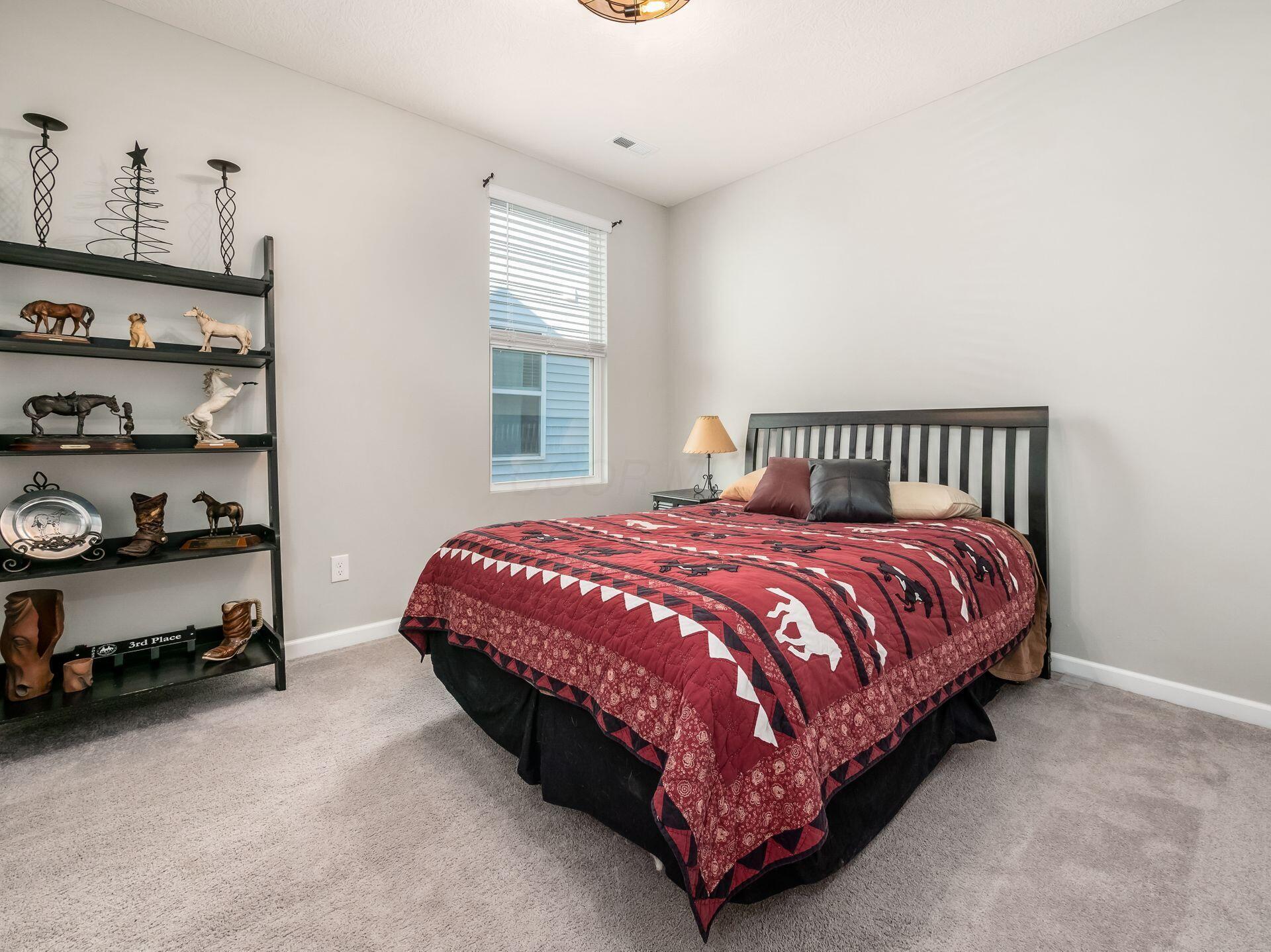 6647 Cat Singer Circle, Hilliard, Ohio image 20