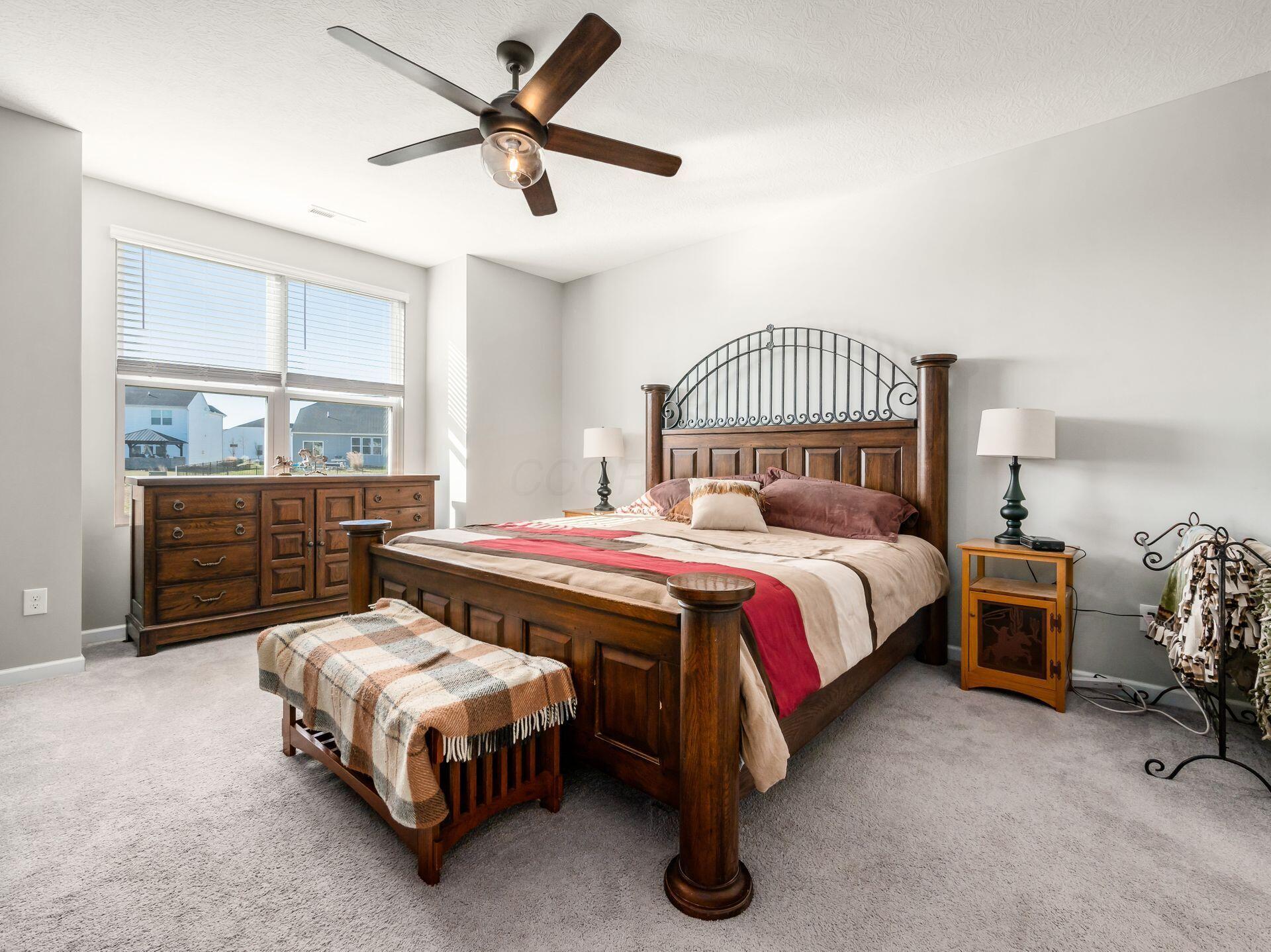6647 Cat Singer Circle, Hilliard, Ohio image 13