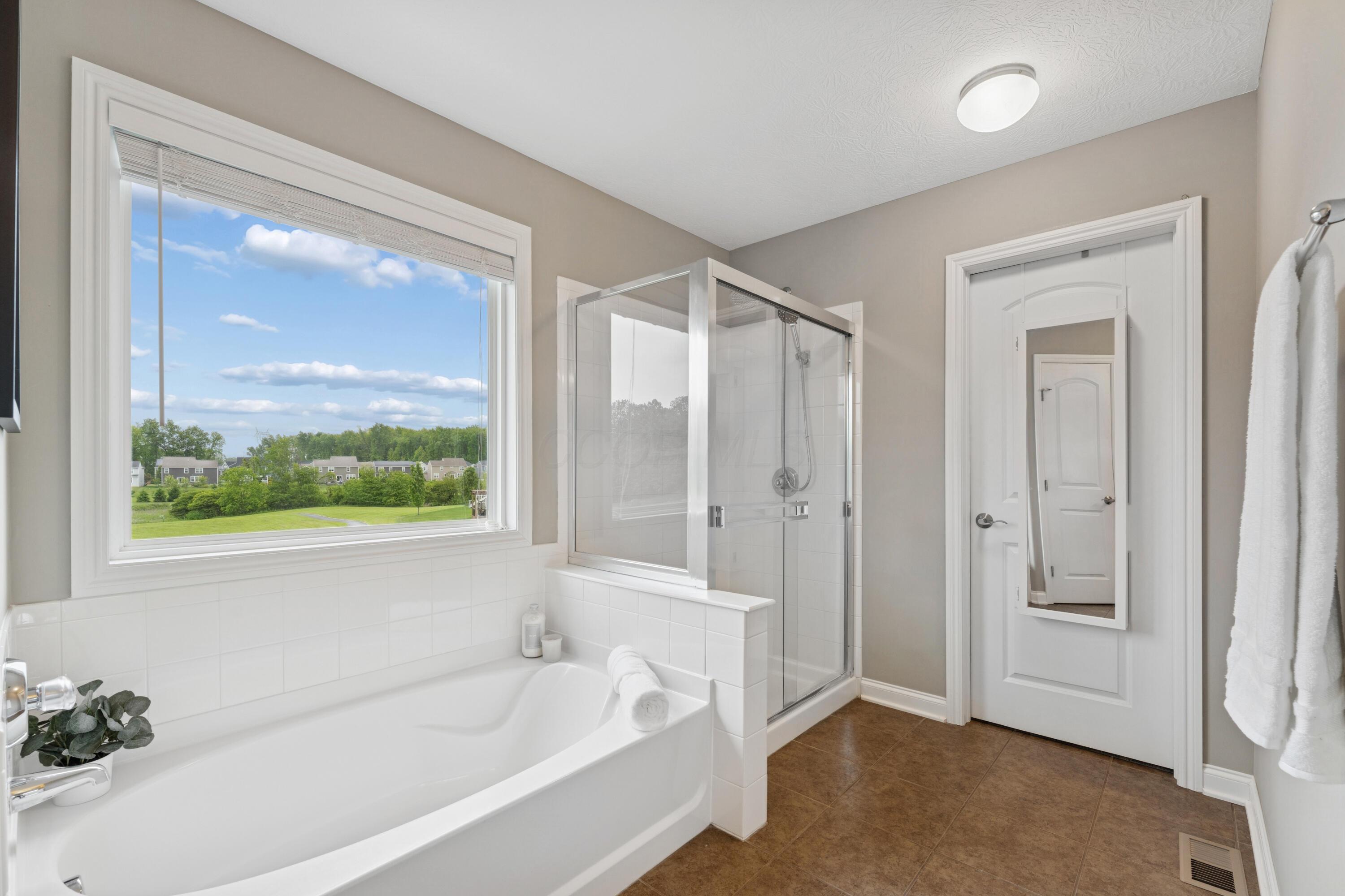 670 Sunbury Meadows Drive, Sunbury, Ohio image 24