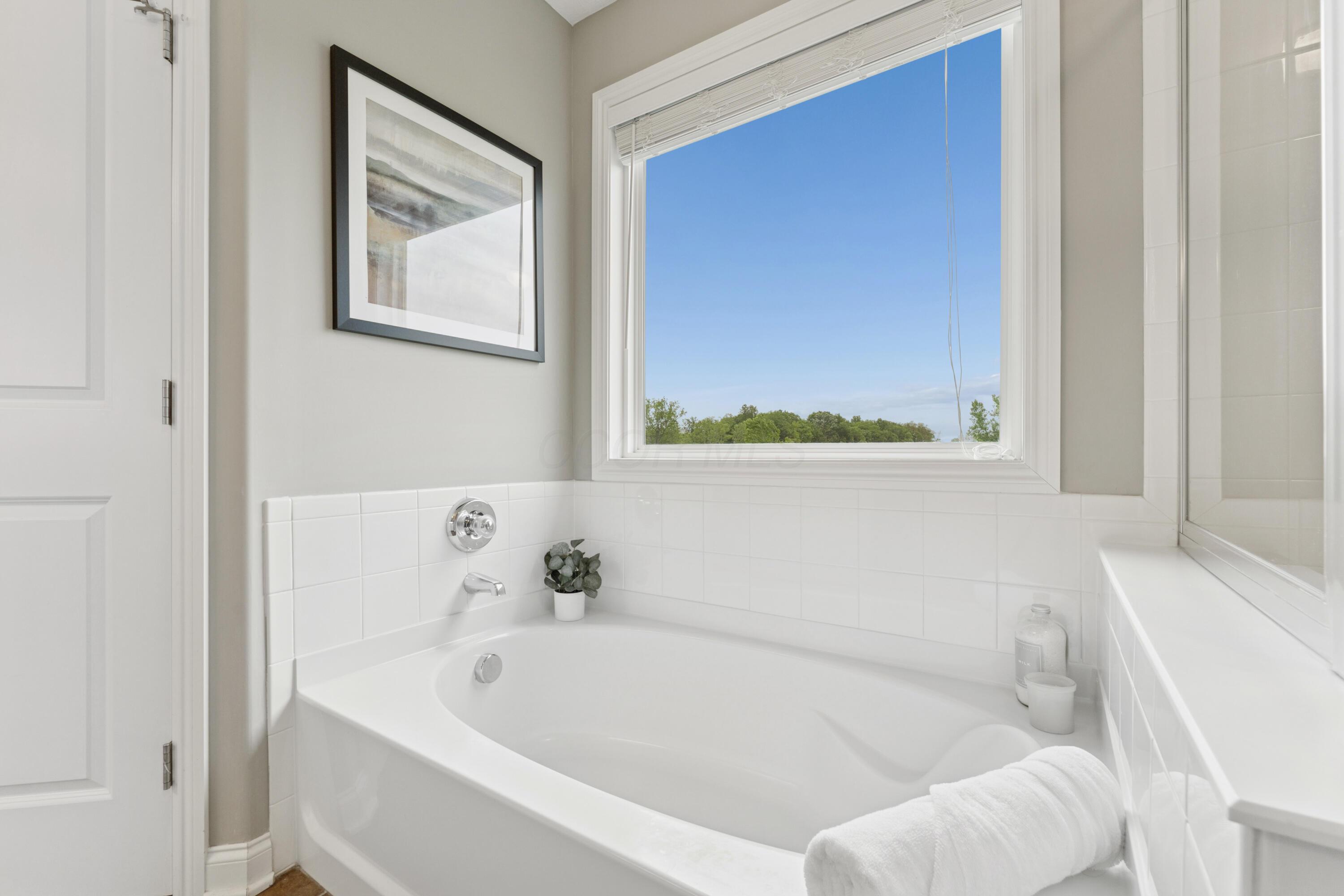 670 Sunbury Meadows Drive, Sunbury, Ohio image 25