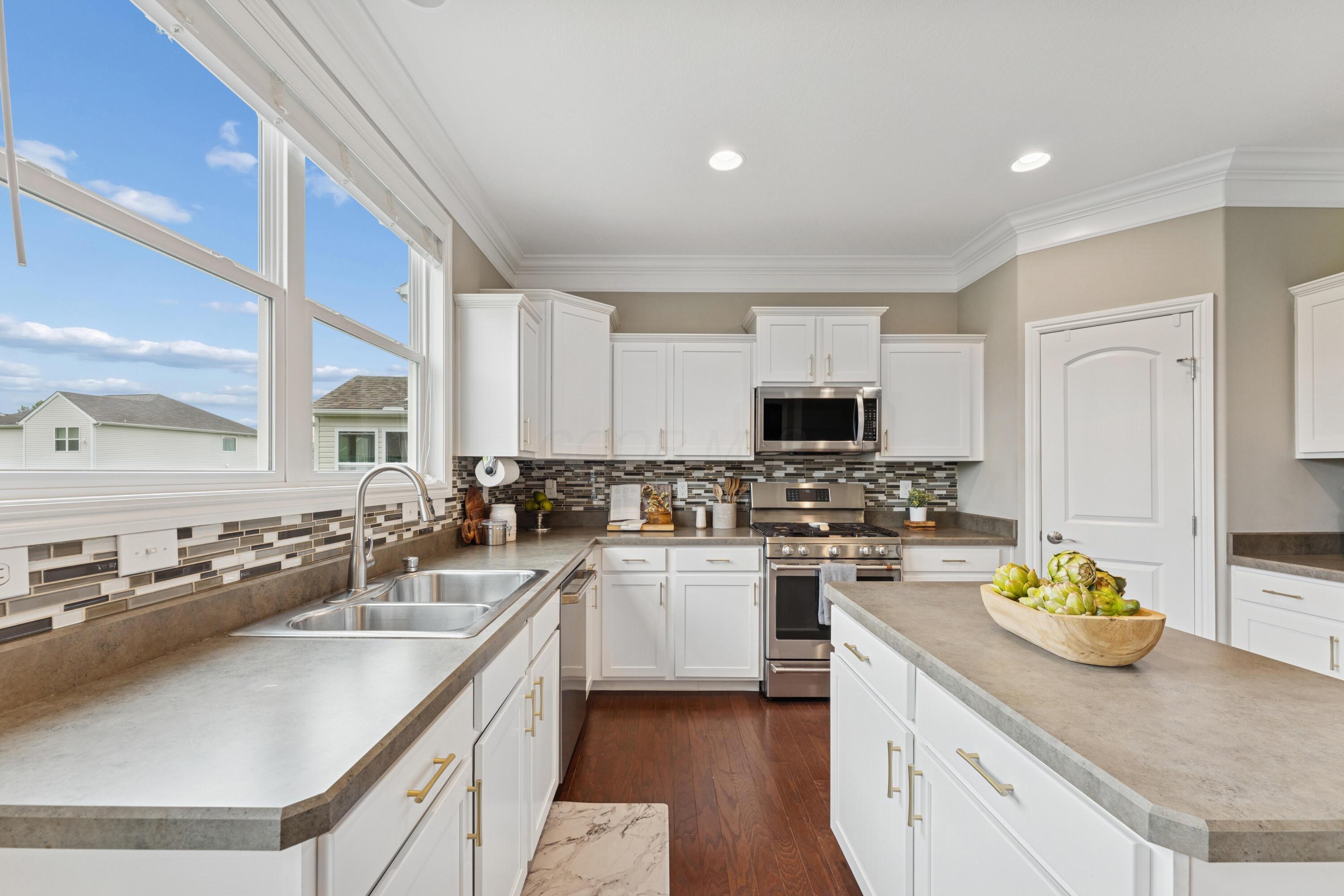 670 Sunbury Meadows Drive, Sunbury, Ohio image 15