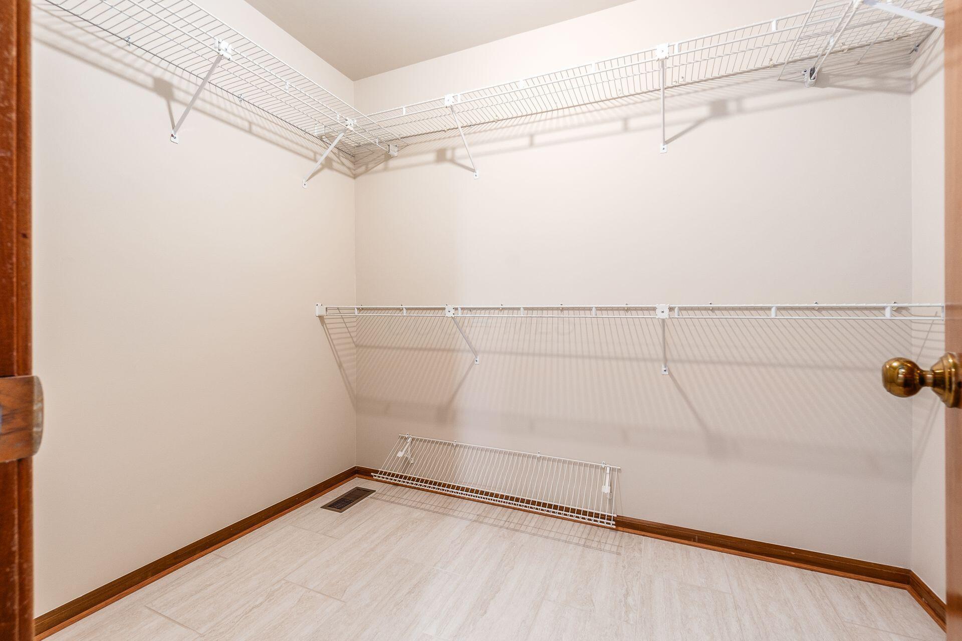4670 Bridle Path Lane, Dublin, Ohio image 40
