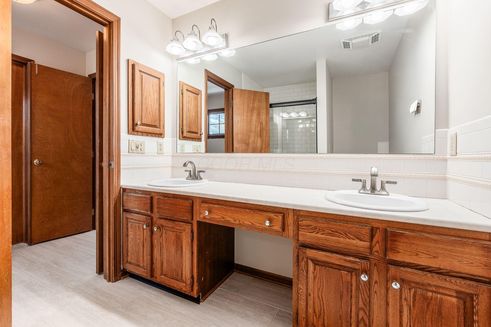 4670 Bridle Path Lane, Dublin, Ohio image 37