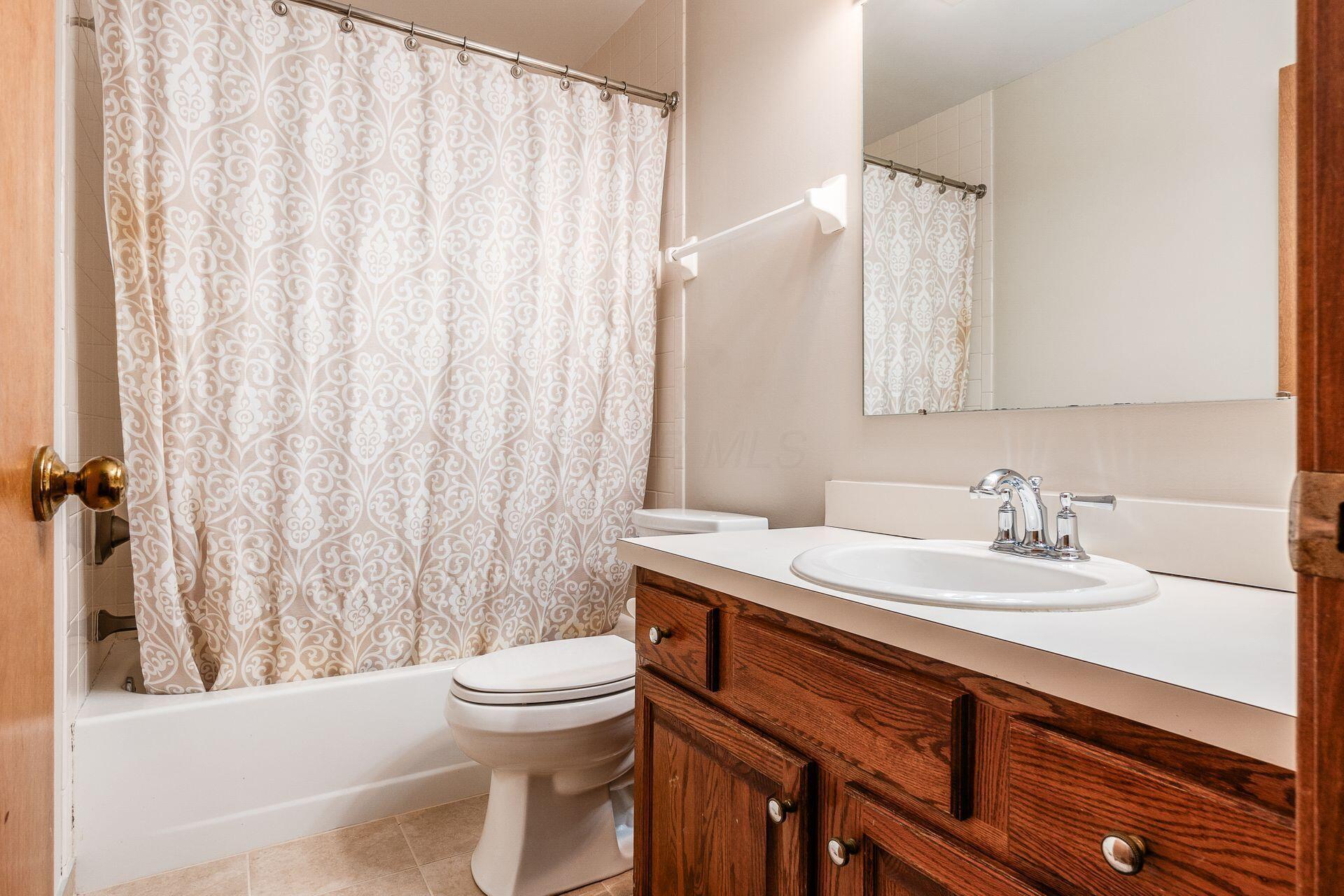 4670 Bridle Path Lane, Dublin, Ohio image 43