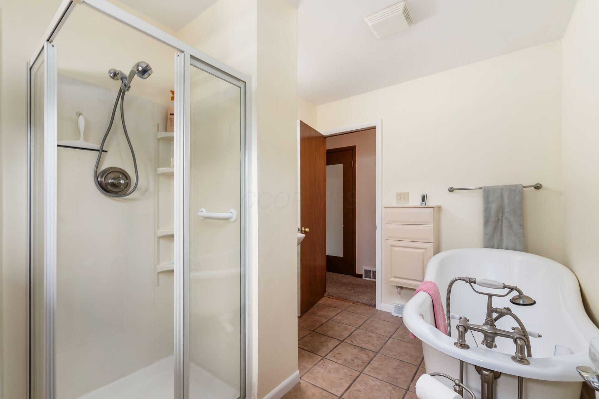 524 Cherrington Court, Westerville, Ohio image 15