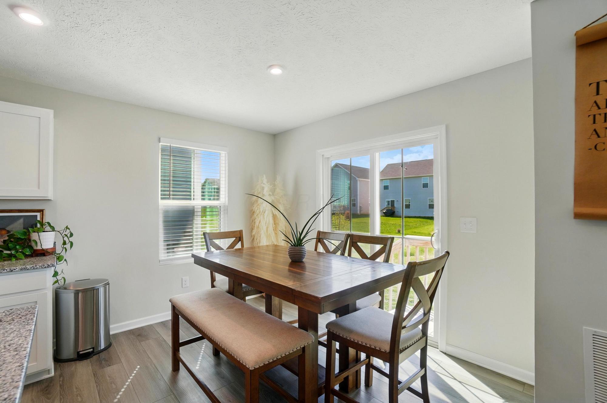 8537 Greengate Boulevard, Canal Winchester, Ohio image 16