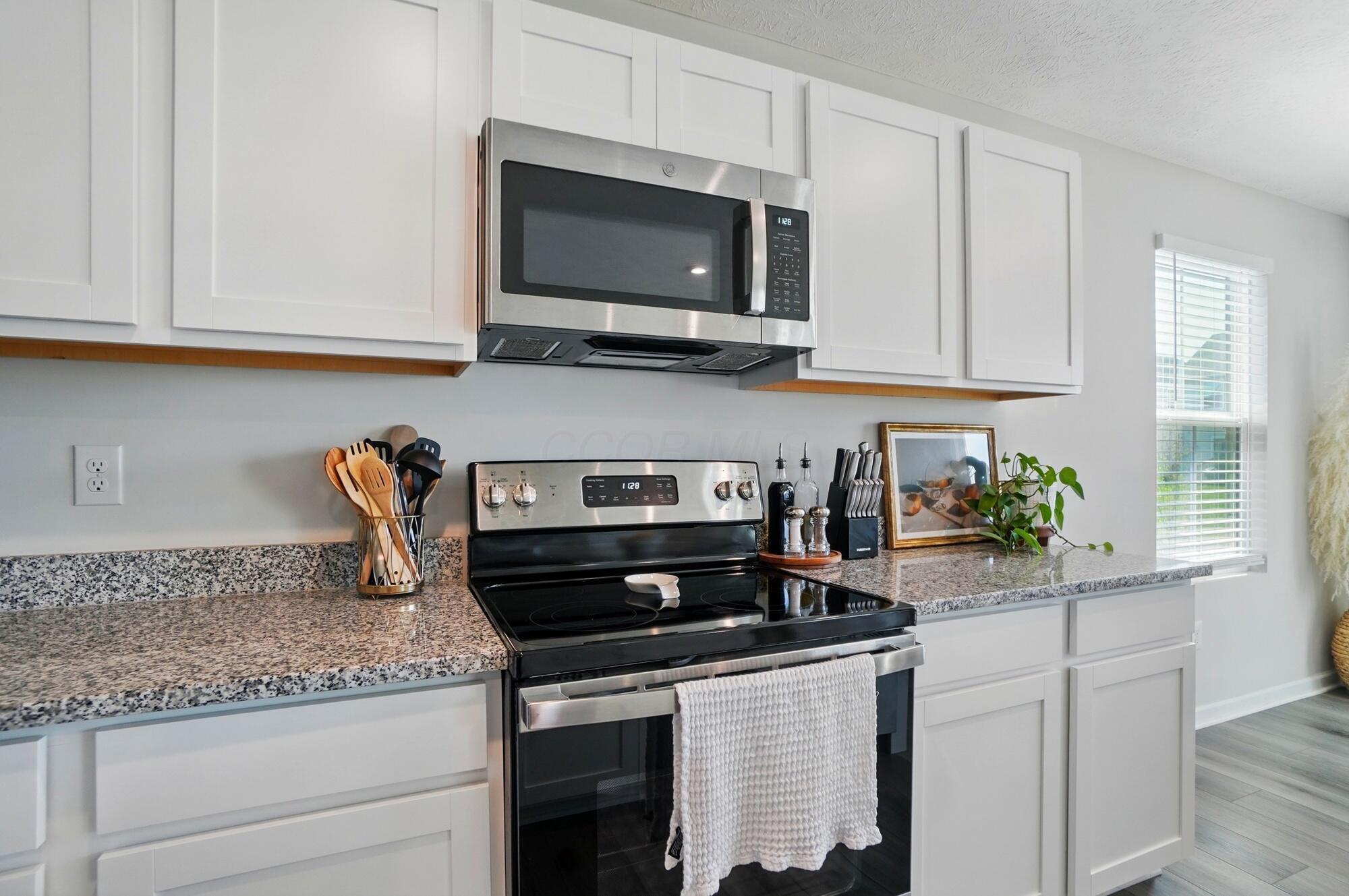 8537 Greengate Boulevard, Canal Winchester, Ohio image 14