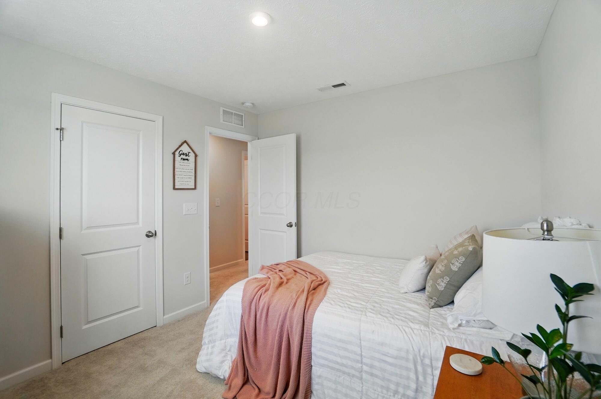 8537 Greengate Boulevard, Canal Winchester, Ohio image 30