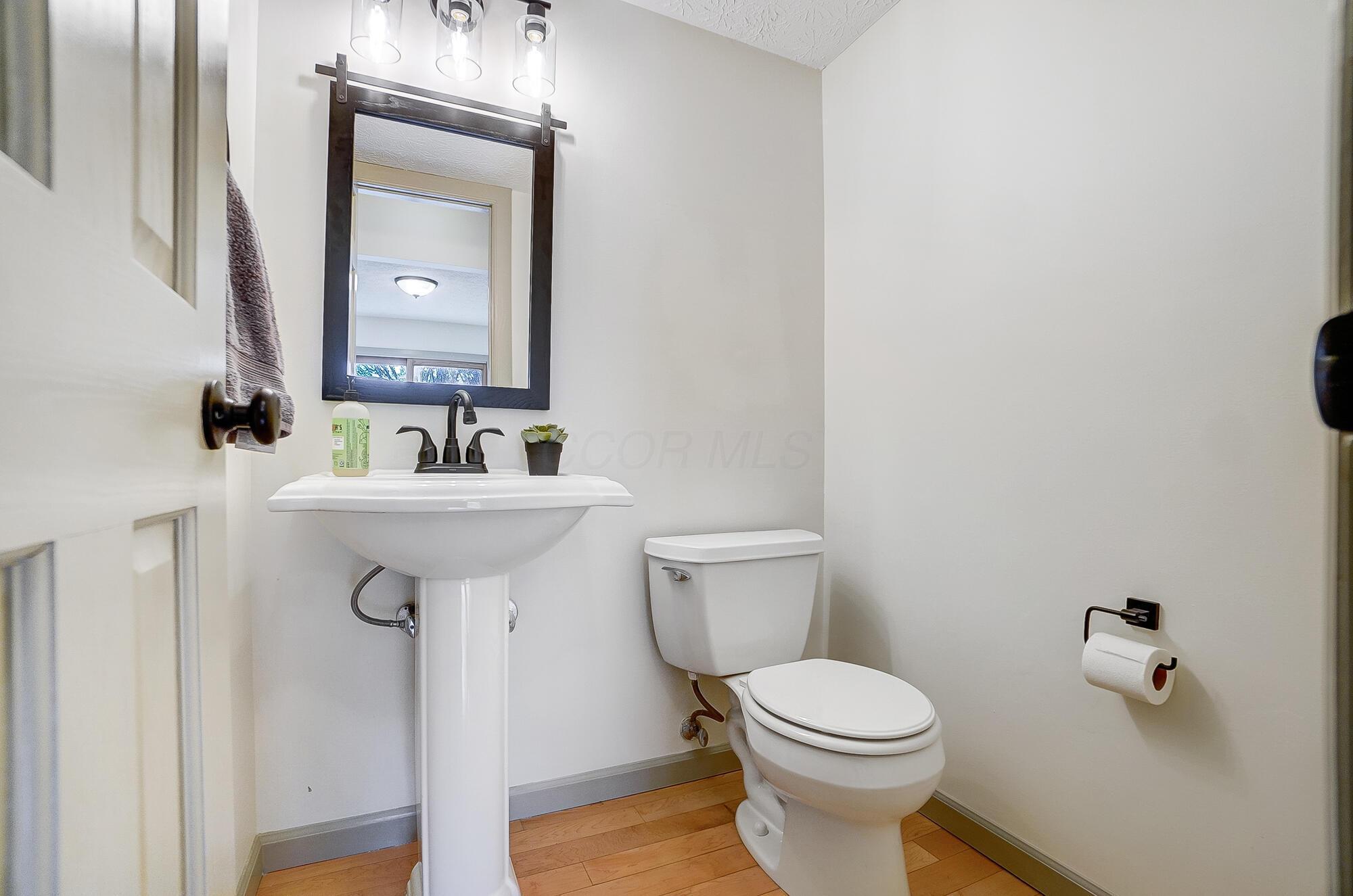 7128 Schoolcraft Drive, Dublin, Ohio image 33