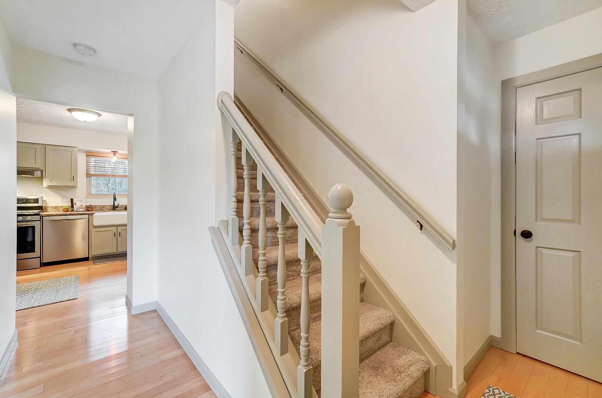 7128 Schoolcraft Drive, Dublin, Ohio image 35