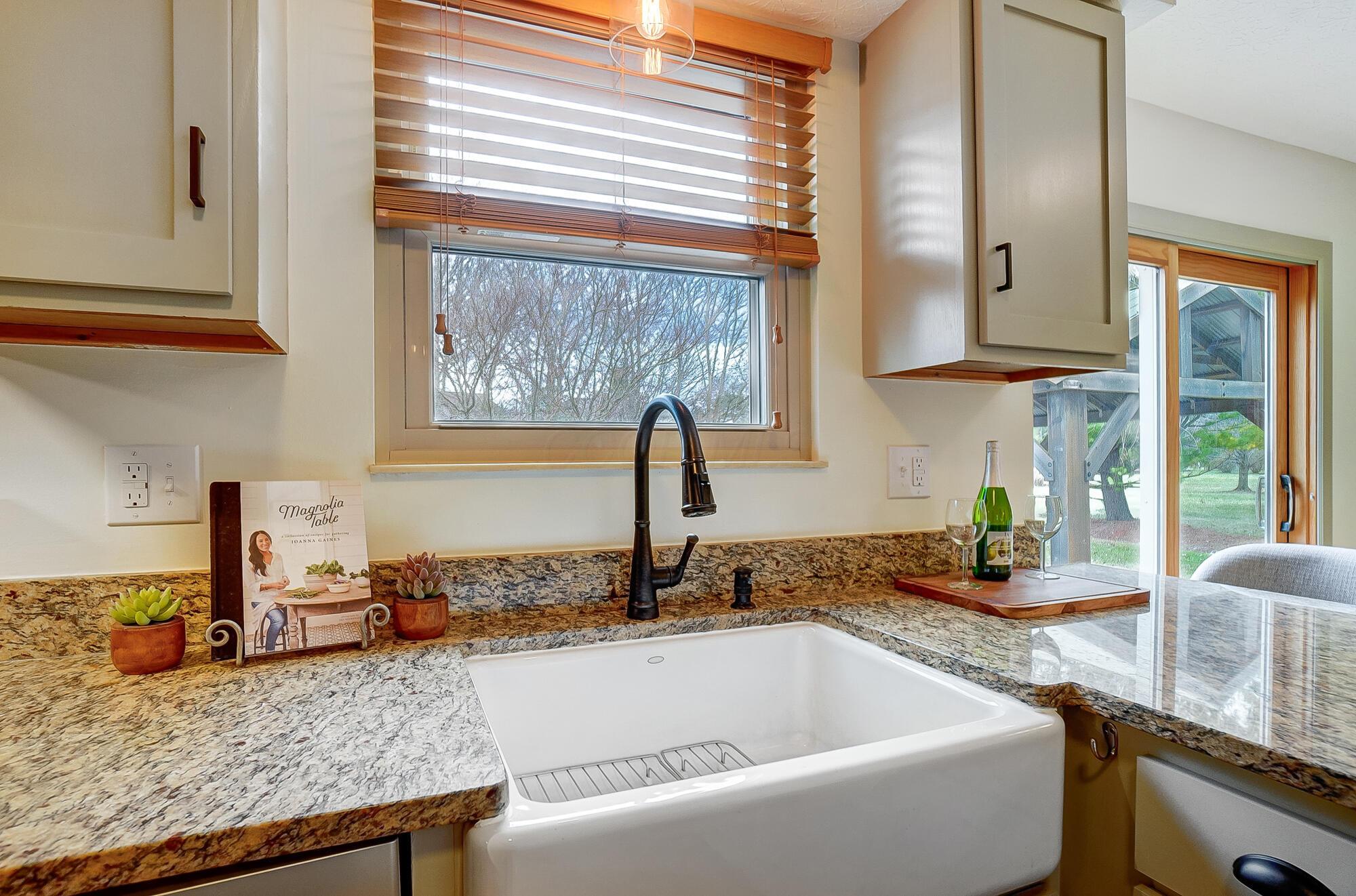 7128 Schoolcraft Drive, Dublin, Ohio image 20