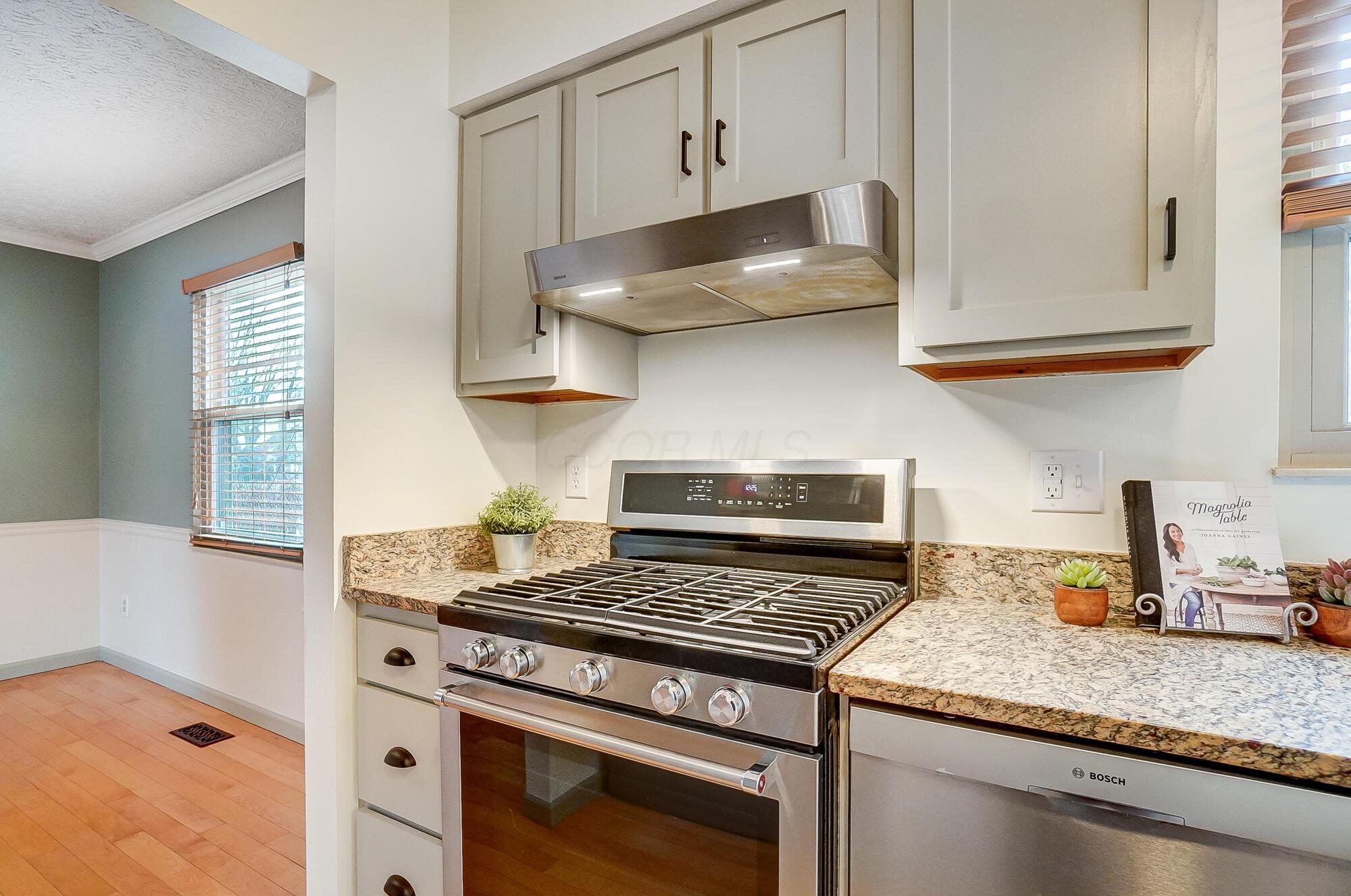 7128 Schoolcraft Drive, Dublin, Ohio image 21