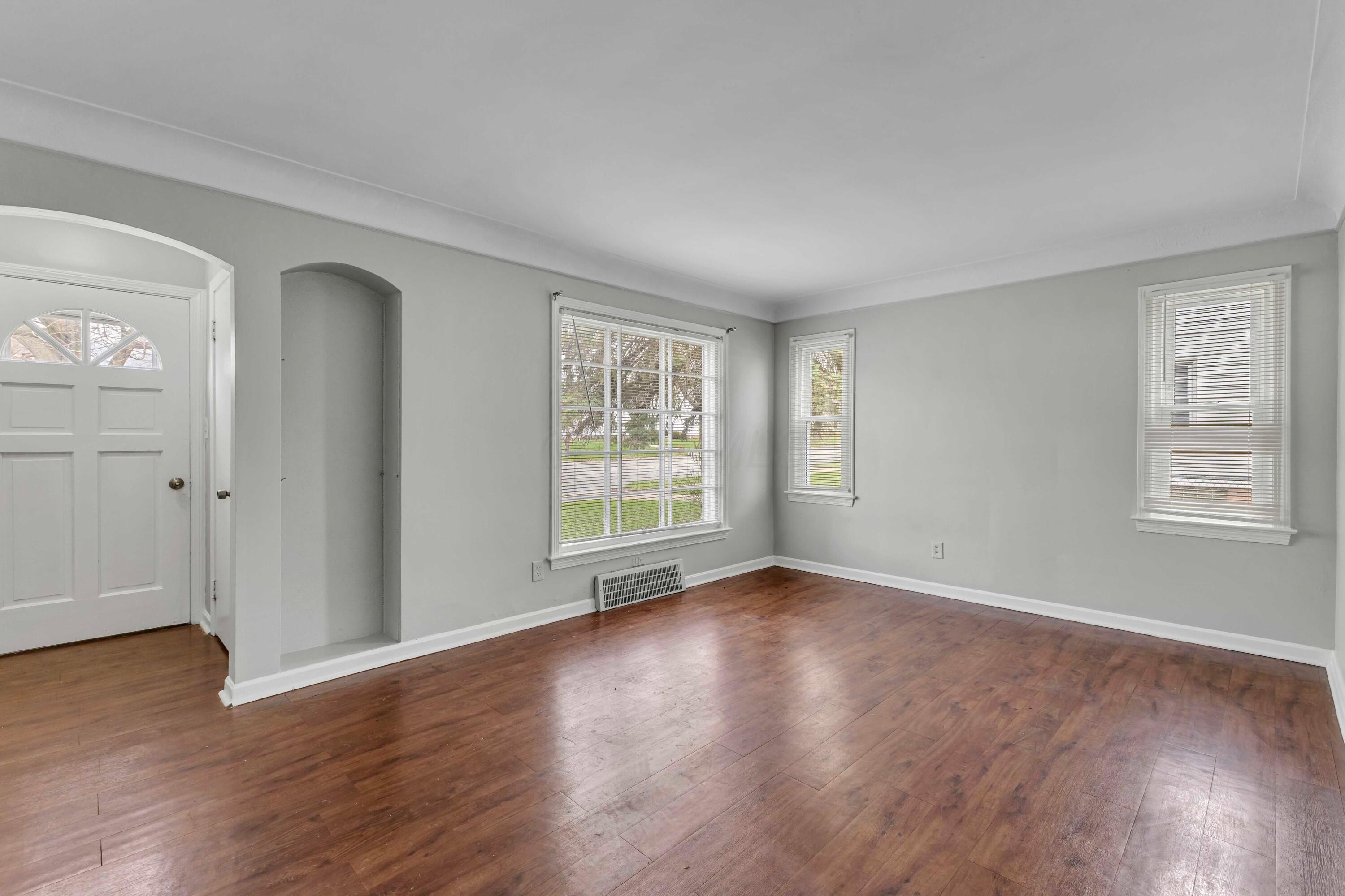 14608 Rockside Road, Maple Heights, Ohio image 8