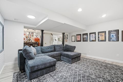 Tiny photo for 265 Waters Edge Drive, Hebron, OH 43025 (MLS # 226009740)