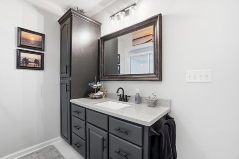 Tiny photo for 265 Waters Edge Drive, Hebron, OH 43025 (MLS # 226009740)