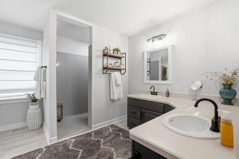 Tiny photo for 265 Waters Edge Drive, Hebron, OH 43025 (MLS # 226009740)