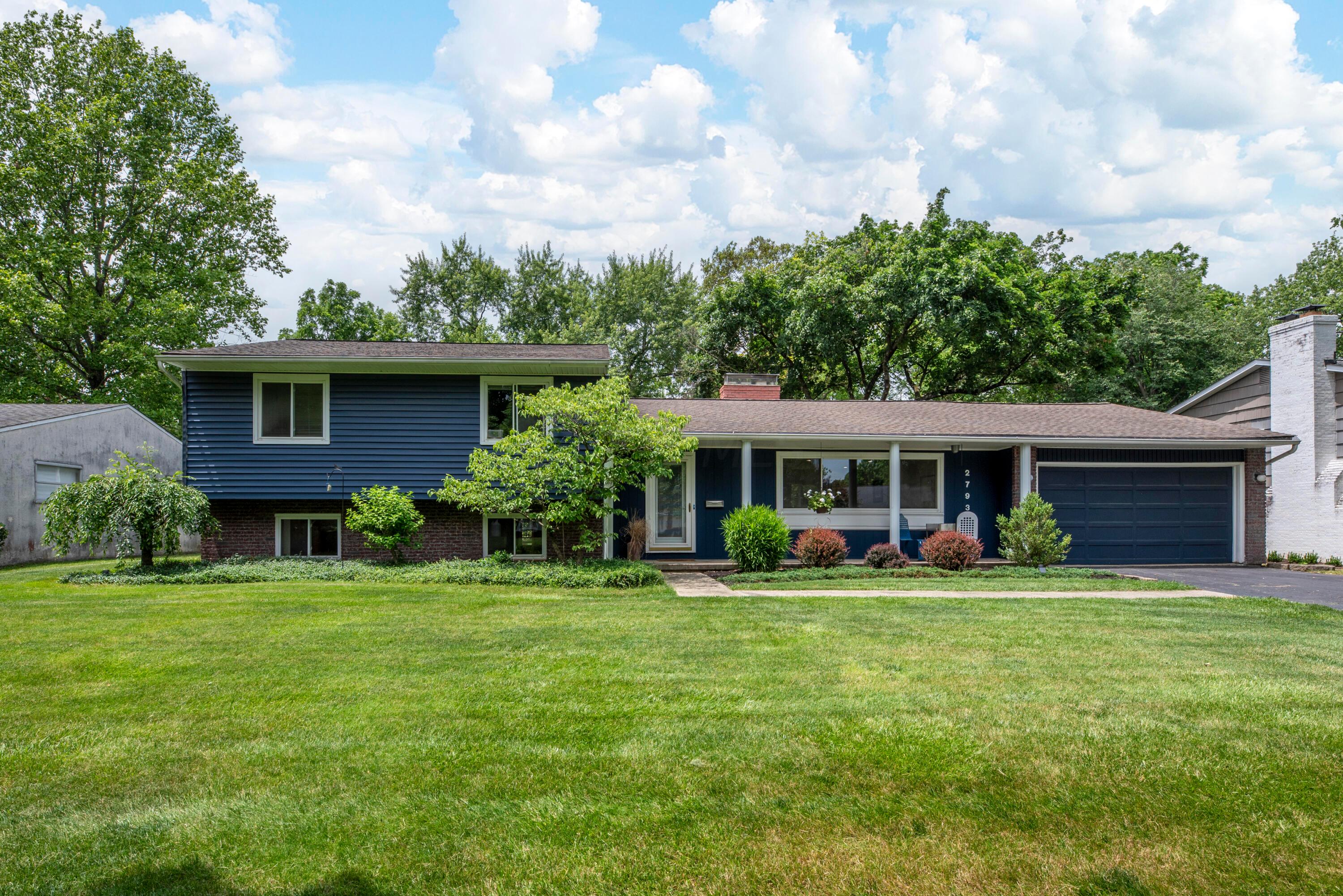 View Upper Arlington, OH 43221 house