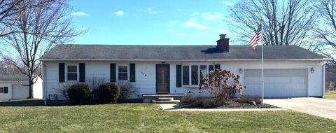 Photo of 176 New Home Drive NE, Newark, OH 43055 (MLS # 226011595)