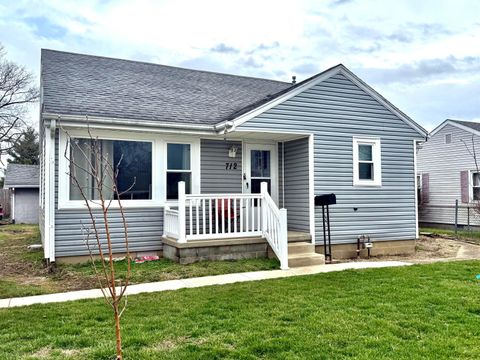 Photo of 712 S Elm Street, Washington Court House, OH 43160 (MLS # 226006652)