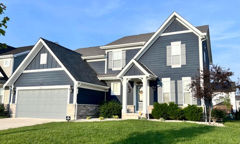 Photo of 6044 Honey Farm Way, Grove City, OH 43123 (MLS # 226002499)