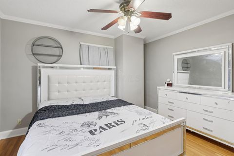 Tiny photo for 1566 Elbur Avenue, Lakewood, OH 44107 (MLS # 225044677)