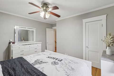 Tiny photo for 1566 Elbur Avenue, Lakewood, OH 44107 (MLS # 225044677)