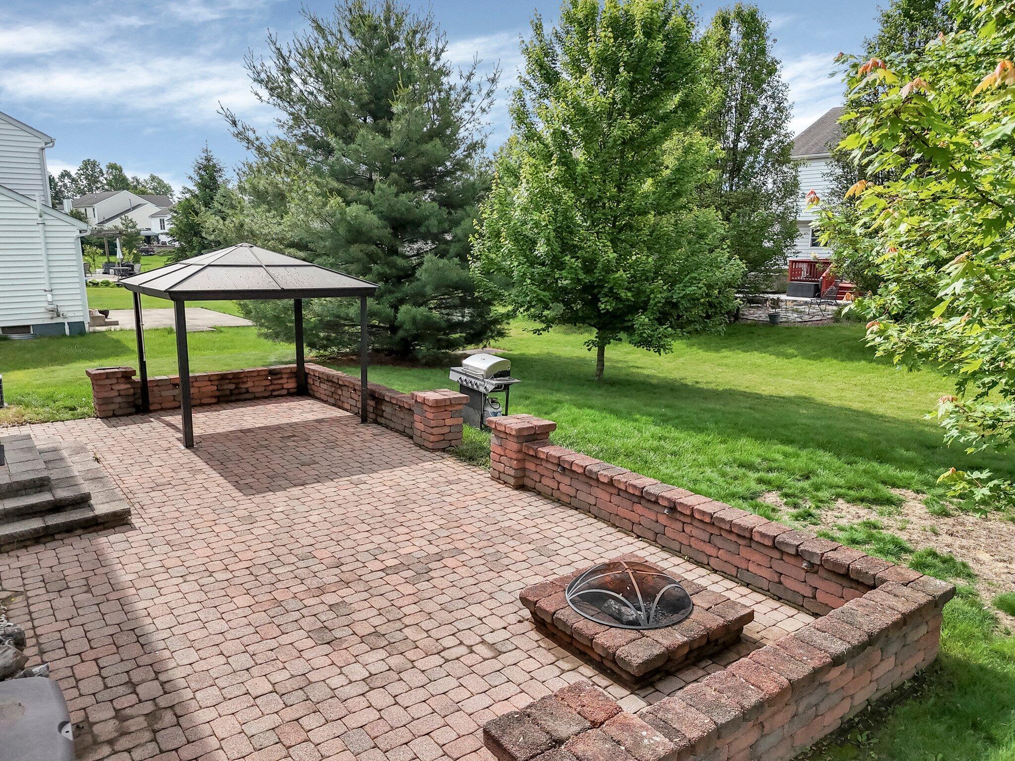 1614 Boxwood Drive, Lewis Center, Ohio image 32