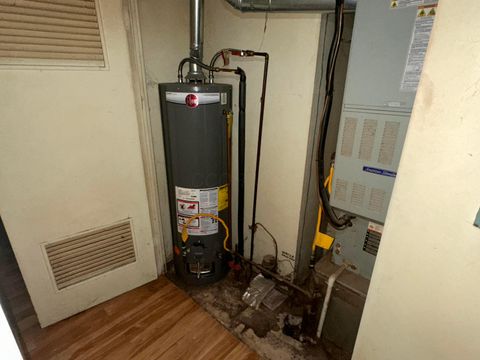 Tiny photo for 727 Kettering Road, Columbus, OH 43202 (MLS # 225045514)