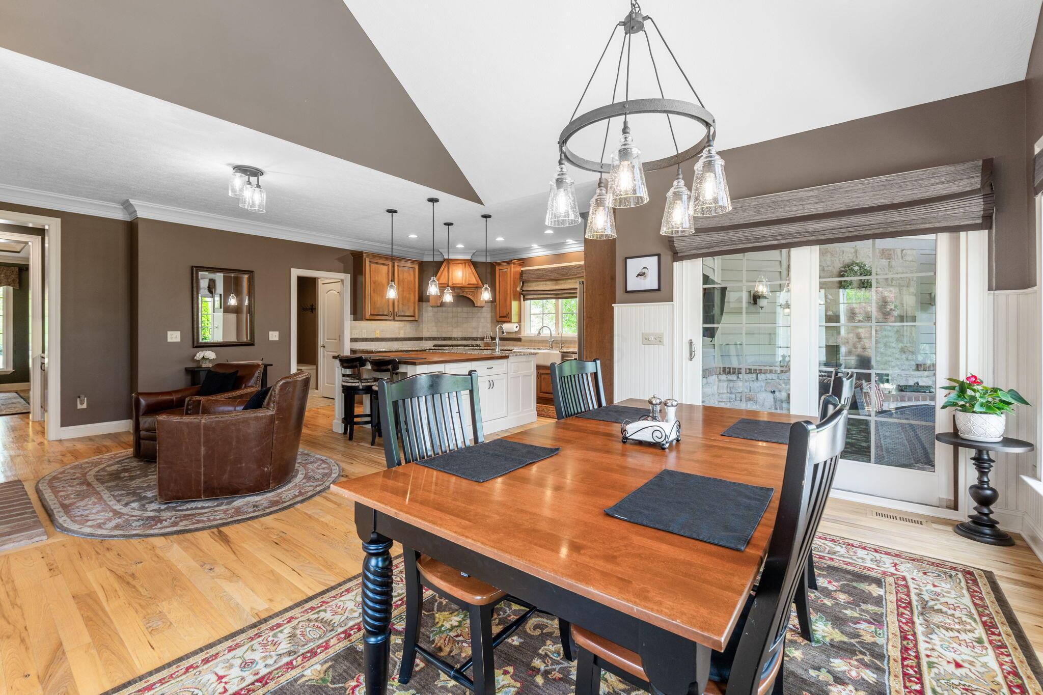 5320 Berwanger Drive, Powell, Ohio image 36