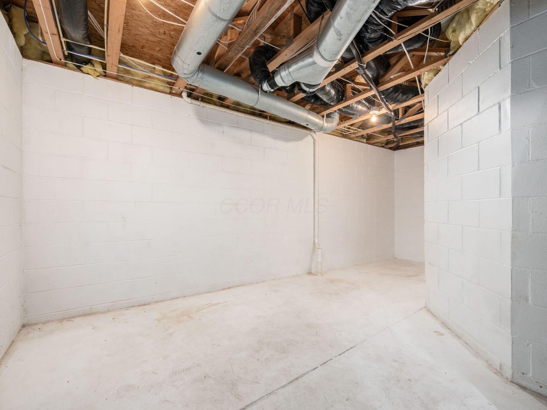 3523 Spring Branch Drive, Grove City, Ohio image 23