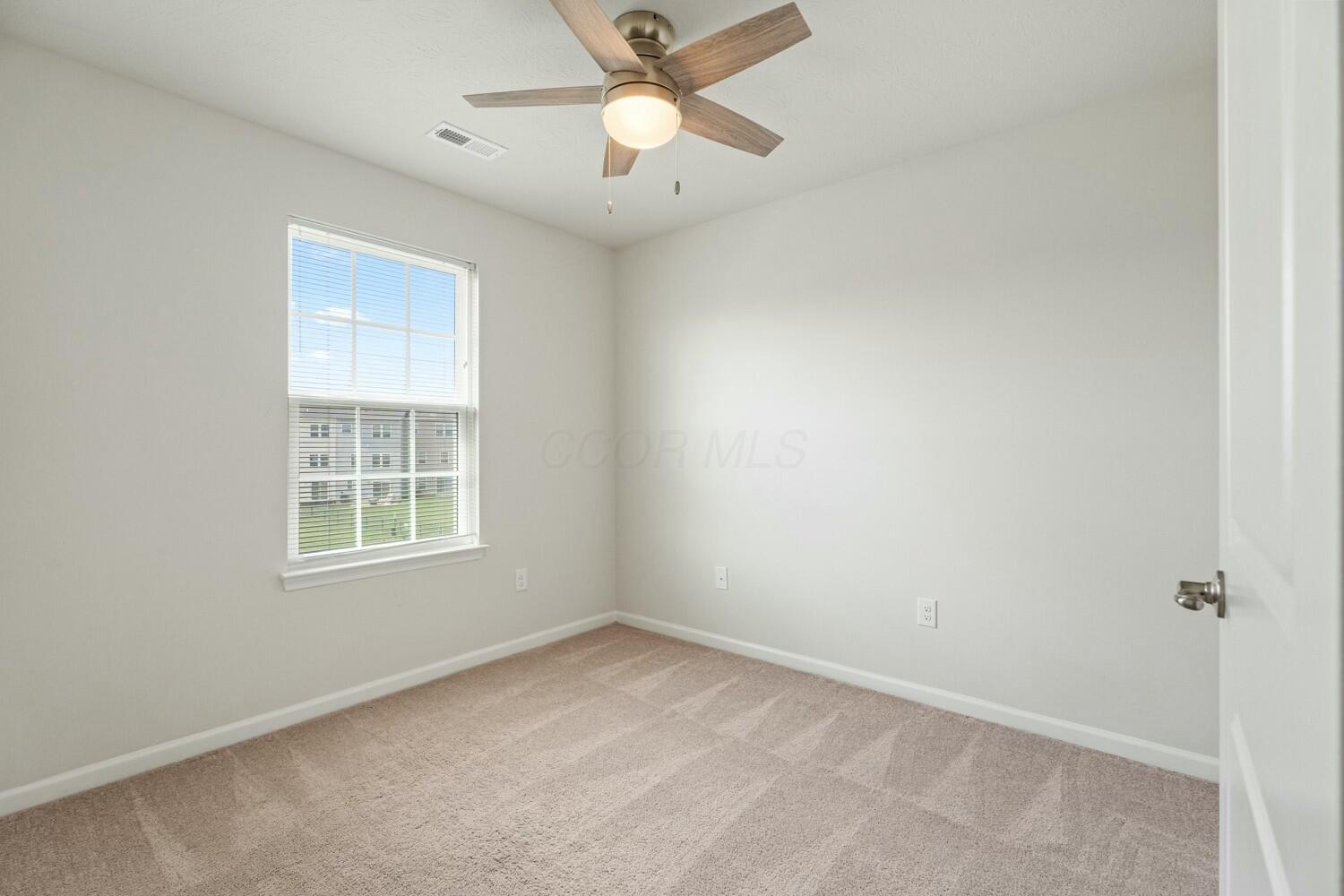 858 Blackcomb Drive, Cincinnati, Ohio image 14