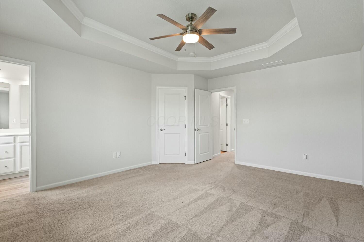 858 Blackcomb Drive, Cincinnati, Ohio image 9