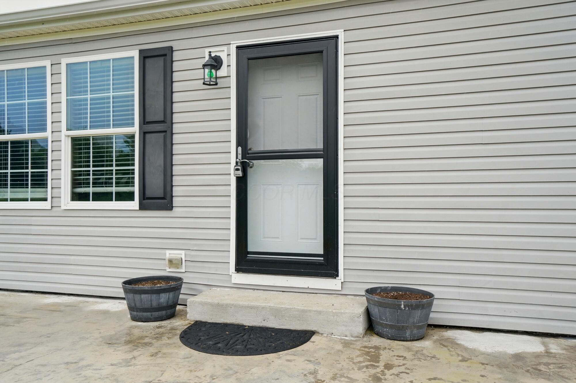 9842 State Route 757, Somerset, Ohio image 8