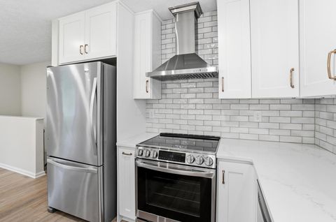 Tiny photo for 44 N Spring Road, Westerville, OH 43081 (MLS # 226021733)