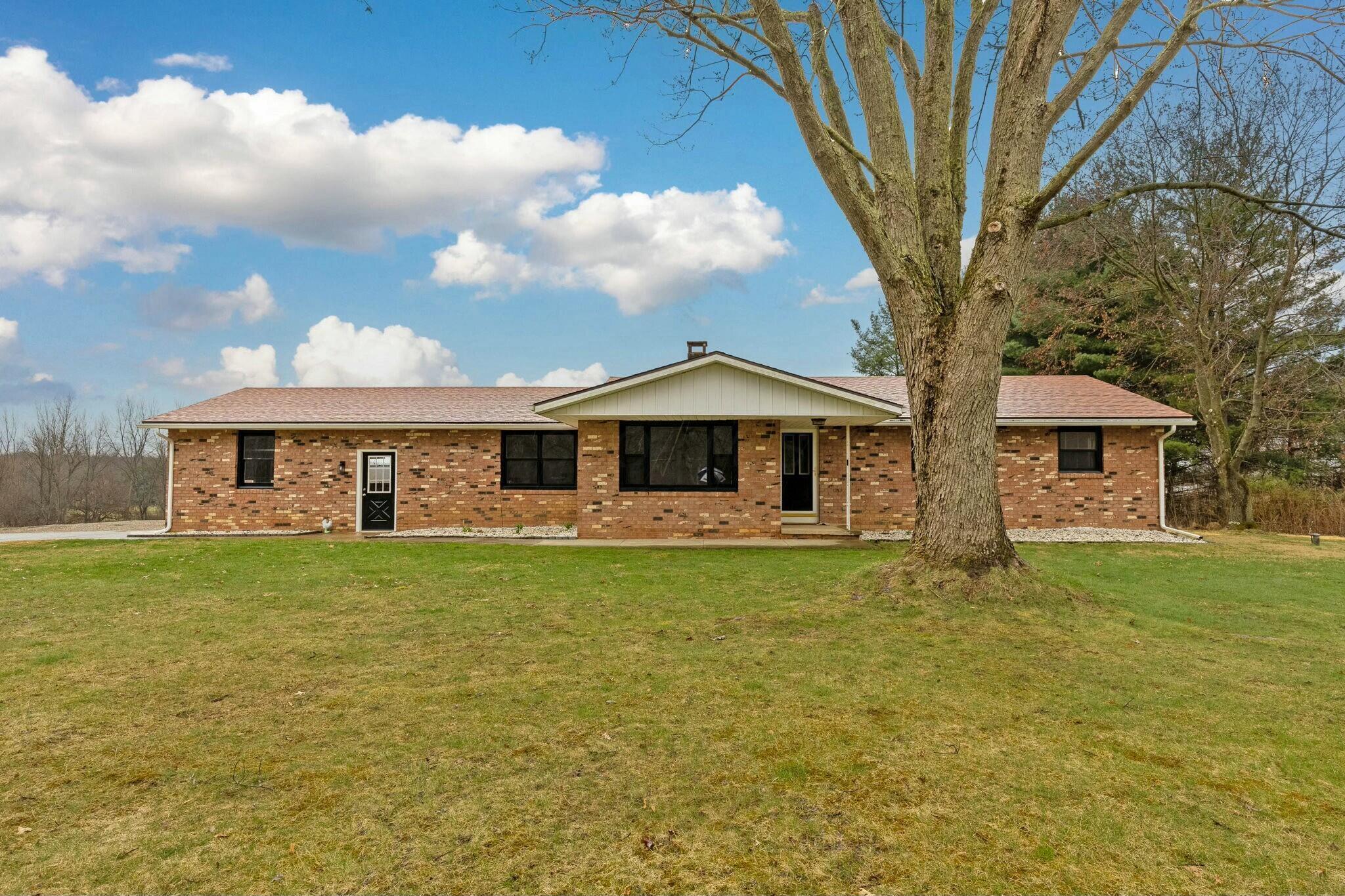 4347 Schmidt Road, Mansfield, Ohio image 2