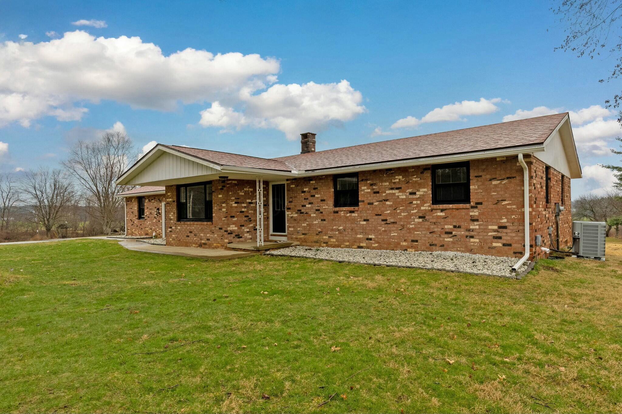 4347 Schmidt Road, Mansfield, Ohio image 1