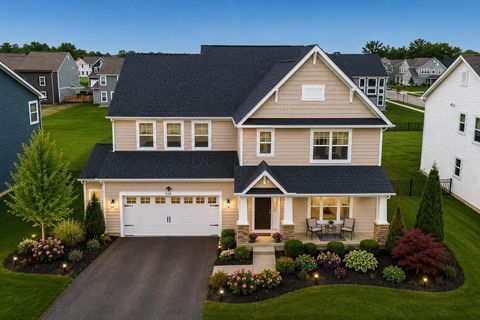 Photo of 116 Maple Crest Drive, Lewis Center, OH 43035 (MLS # 226023910)