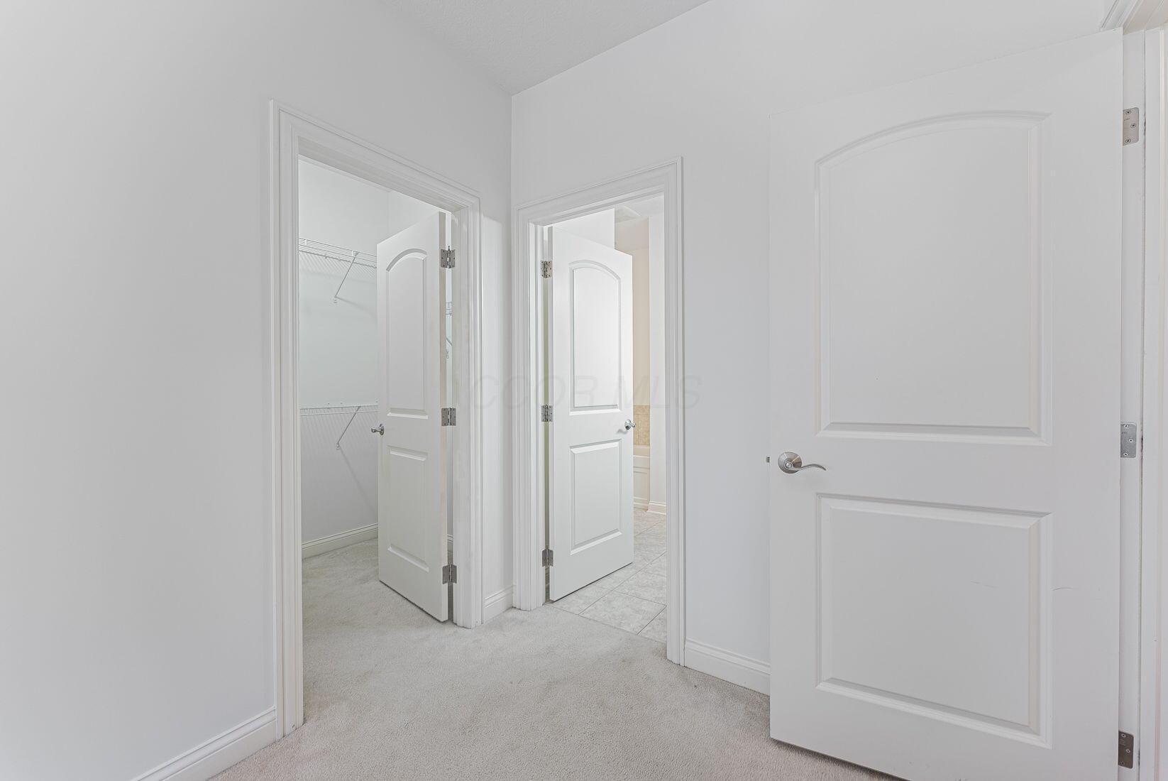 Columbus, Ohio 43204, United States, 2 Bedrooms Bedrooms, ,2 BathroomsBathrooms,Residential,Contingent,38520