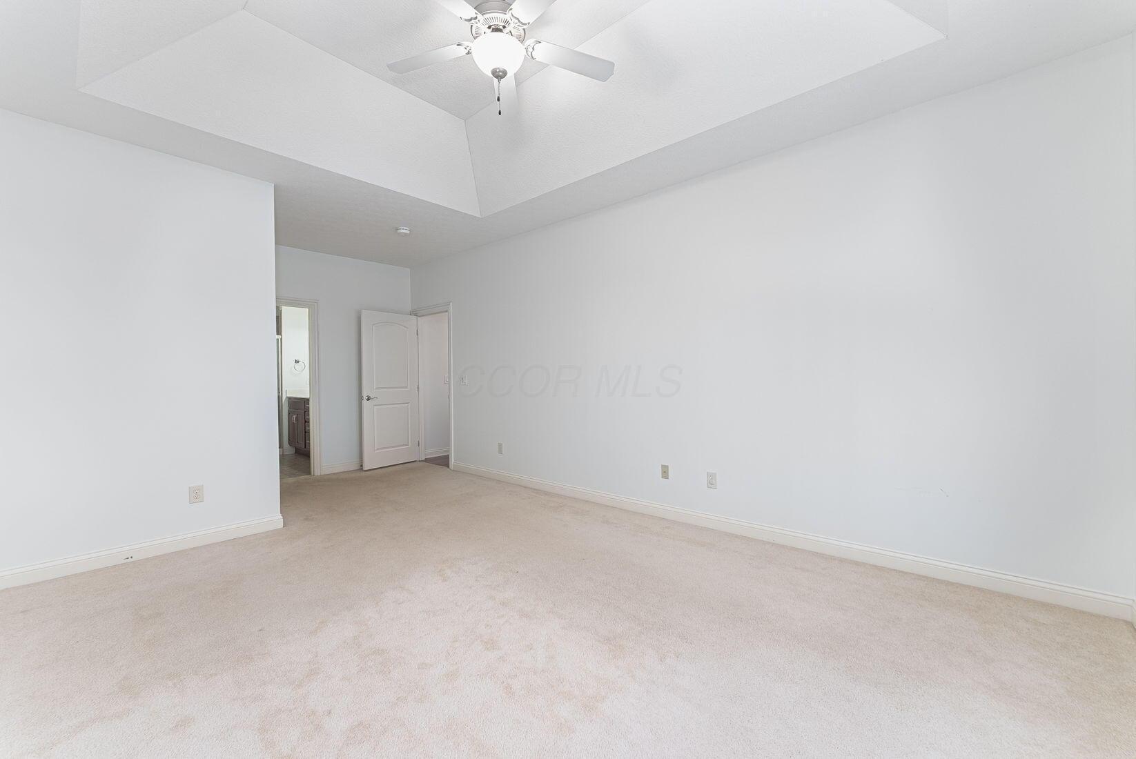 Columbus, Ohio 43204, United States, 2 Bedrooms Bedrooms, ,2 BathroomsBathrooms,Residential,Contingent,38520