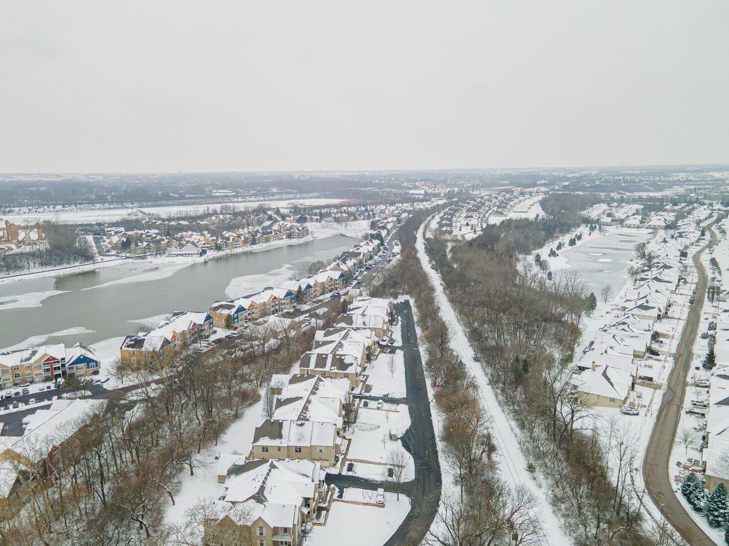 Columbus, Ohio 43204, United States, 2 Bedrooms Bedrooms, ,2 BathroomsBathrooms,Residential,Contingent,38520