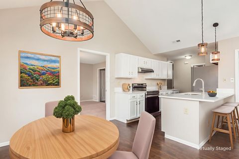 Tiny photo for 2464 Meadow Glade Drive, Hilliard, OH 43026 (MLS # 226002999)