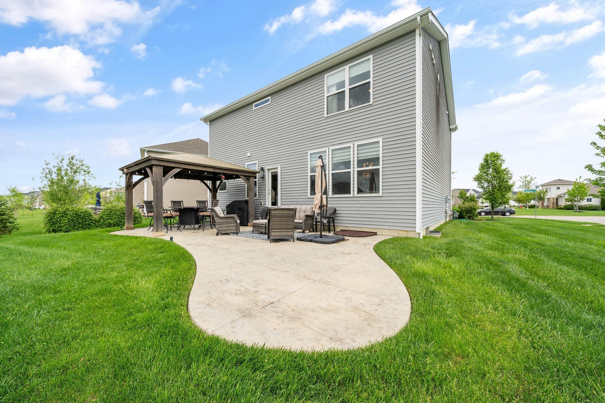 535 Redshank Drive, Sunbury, Ohio image 4