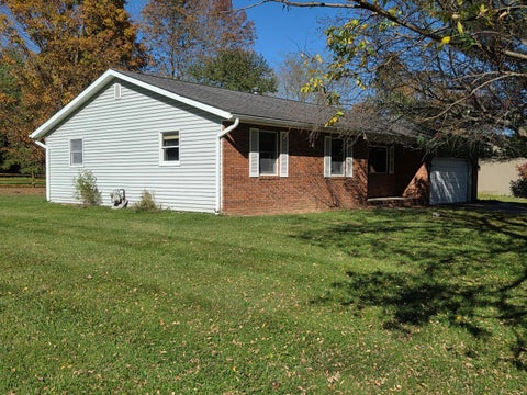 Photo of 58 Knoll Drive, Granville, OH 43023 (MLS # 226039976)