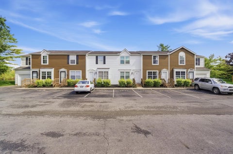 Photo of 4830 Stoneybrook Boulevard 28E #28E, Hilliard, OH 43026 (MLS # 226036770)
