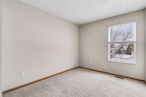 Tiny photo for 1483 Autumn Drive, Lancaster, OH 43130 (MLS # 225044934)