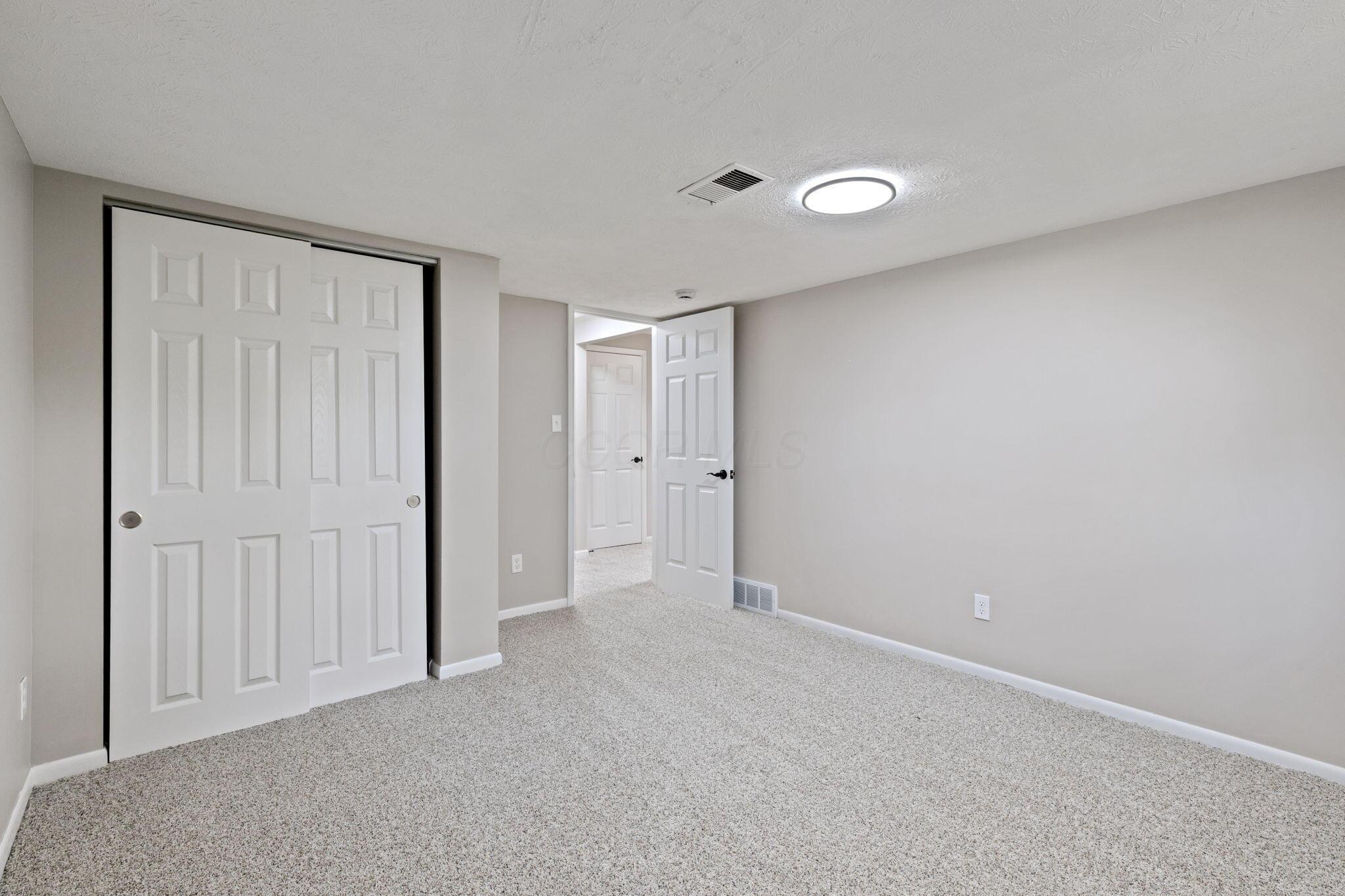 5937 Ebright Road, Groveport, Ohio image 25