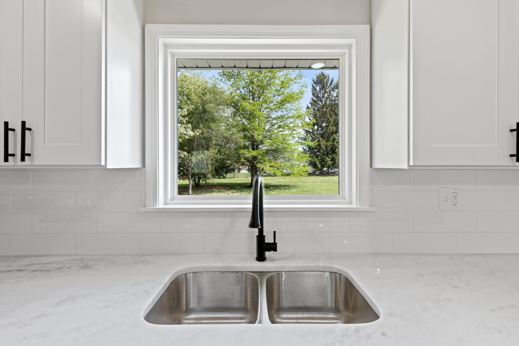 5937 Ebright Road, Groveport, Ohio image 10