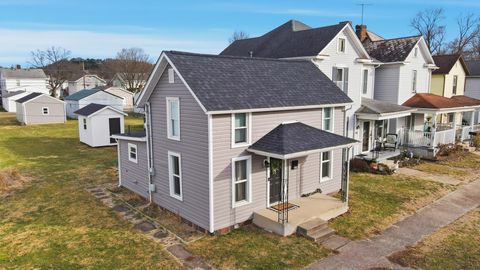 Tiny photo for 869 E Mulberry Street, Lancaster, OH 43130 (MLS # 226003025)