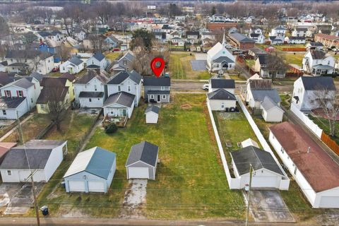 Tiny photo for 869 E Mulberry Street, Lancaster, OH 43130 (MLS # 226003025)