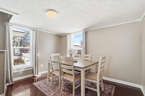 Tiny photo for 869 E Mulberry Street, Lancaster, OH 43130 (MLS # 226003025)